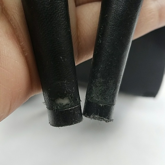 Pelle Moda Pumps - Picture 5 of 7